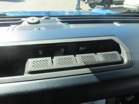 Used 2022 Ford Bronco Outer Banks image 34