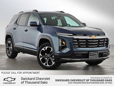 Used 2025 Chevrolet Equinox LT AWD/4WD image 1
