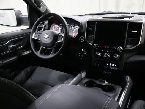 New 2026 RAM 1500 4x4 Crew Cab image 17
