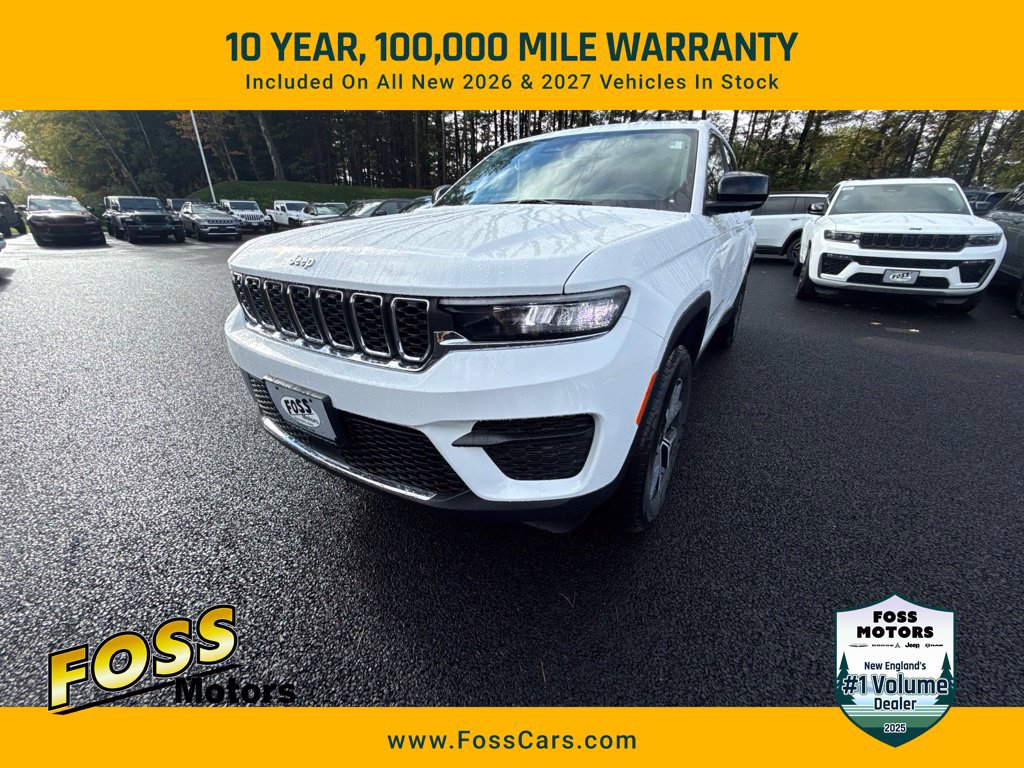 New 2027 Jeep Grand Cherokee Laredo X AWD/4WD image 1