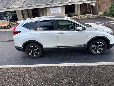 Used 2017 Honda CR-V Touring image 5