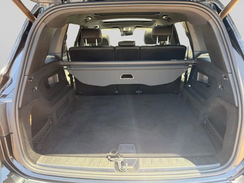 Used 2020 Mercedes-Benz GLB 250 4MATIC image 29