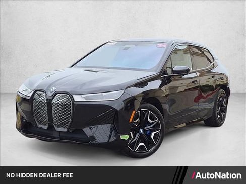 Used 2024 BMW iX xDrive50 w/ Sport Package AWD/4WD image 1