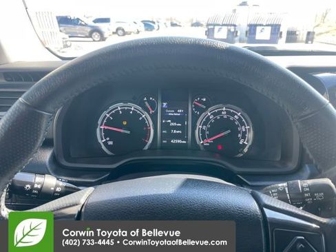 Used 2024 Toyota 4Runner TRD Off-Road image 9