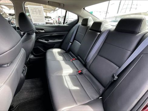 Used 2025 Nissan Altima 2.5 SL AWD/4WD image 36