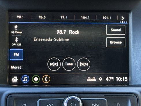 Used 2018 GMC Terrain SLE image 25