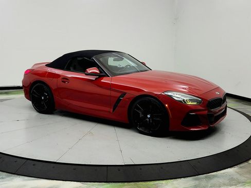 Used 2019 BMW Z4 sDrive30i w/ M Sport Package RWD image 3