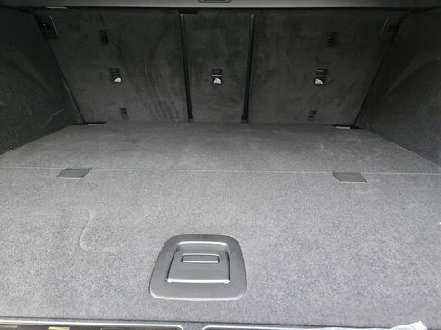 New 2026 BMW X5 xDrive50e w/ Executive Package image 34