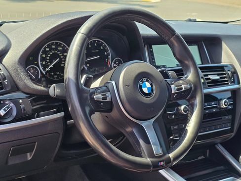Used 2018 BMW X4 M40i AWD/4WD image 15