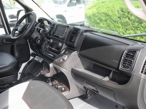 Used 2025 RAM ProMaster 3500 w/ Convenience Group FWD image 33