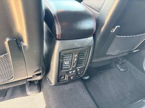 Used 2024 Dodge Durango GT AWD/4WD image 19