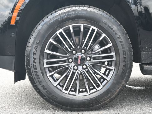 Used 2025 GMC Yukon Elevation w/ LPO, Floor Liner Package image 25