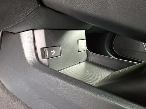 Used 2020 Honda Civic LX image 18