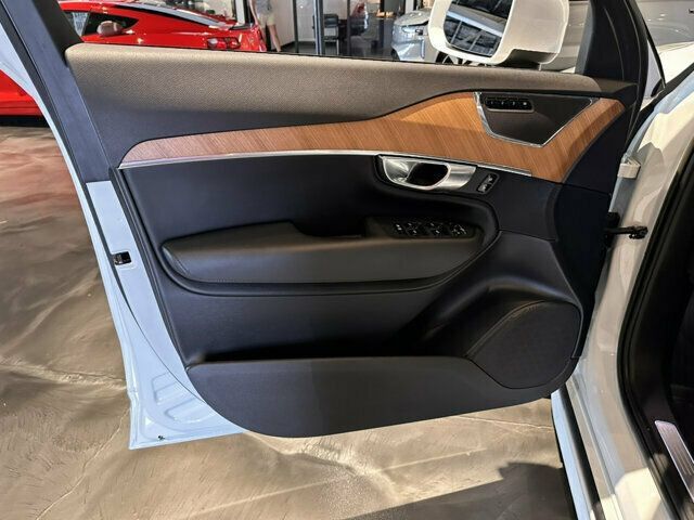 Used 2023 Volvo XC90 B6 Plus w/ Protection Package Premier AWD/4WD image 10