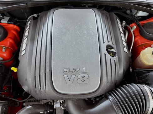 Used 2022 Dodge Challenger R/T image 34