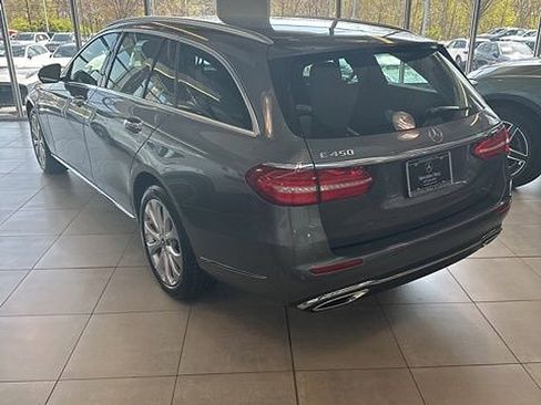Certified 2019 Mercedes-Benz E 450 4MATIC Wagon image 4