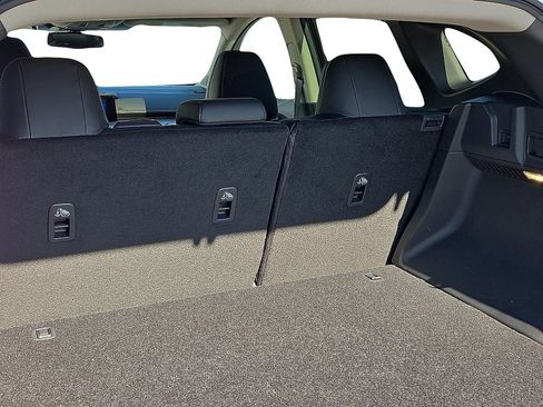 New 2025 Nissan Murano SL image 9