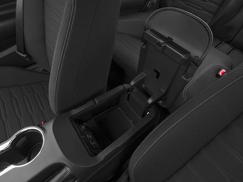 Used 2016 Ford Mustang Coupe RWD image 17