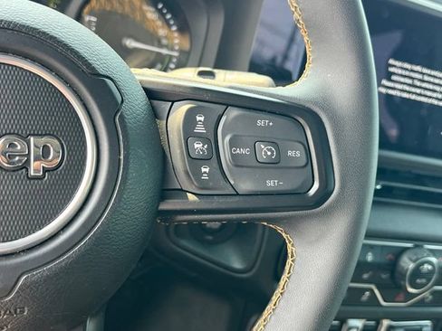 Used 2024 Jeep Wrangler Unlimited w/ Convenience Group AWD/4WD image 22