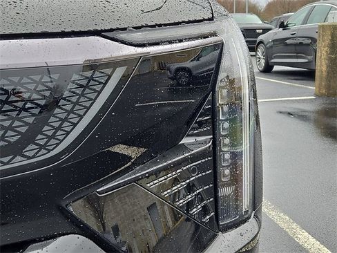 New 2026 Cadillac Optiq Sport 1 image 8