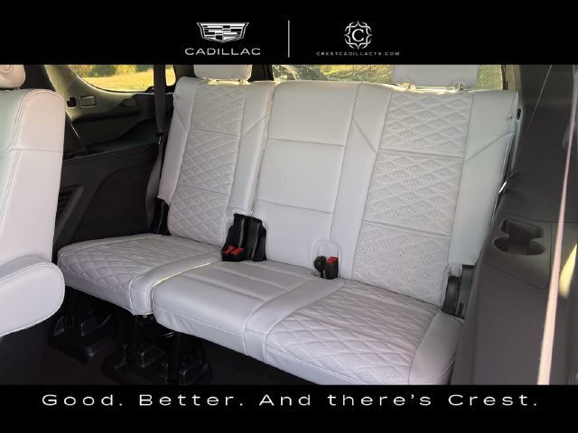 Used 2026 Cadillac Escalade Platinum Sport w/ LPO, Floor Liner Package AWD/4WD image 32