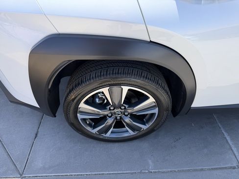 Used 2024 Lexus UX 250h FWD image 15