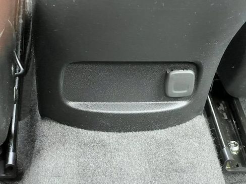 Used 2020 Chevrolet Malibu LT FWD image 31