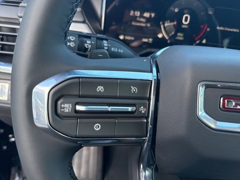 New 2026 GMC Acadia Elevation image 18