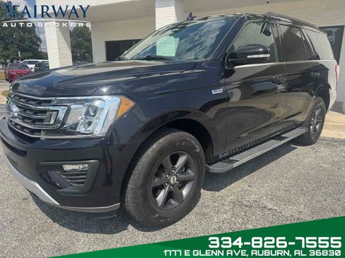 Used 2019 Ford Expedition XLT w/ Equipment Group 202A image 2