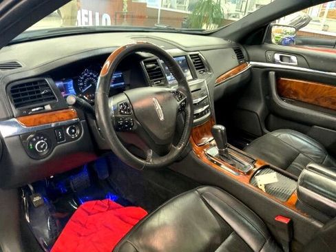 Used 2014 Lincoln MKS w/ Equipment Group 101A image 10