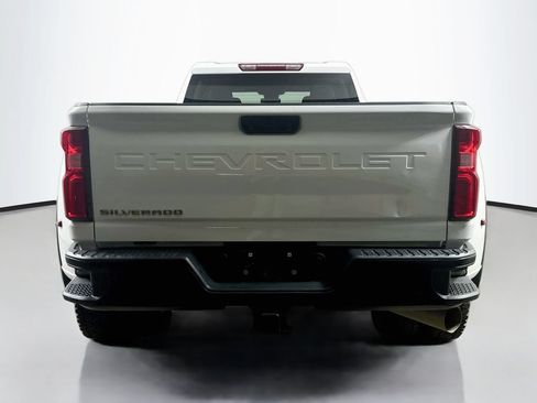 Used 2024 Chevrolet Silverado 3500 W/T AWD/4WD image 6