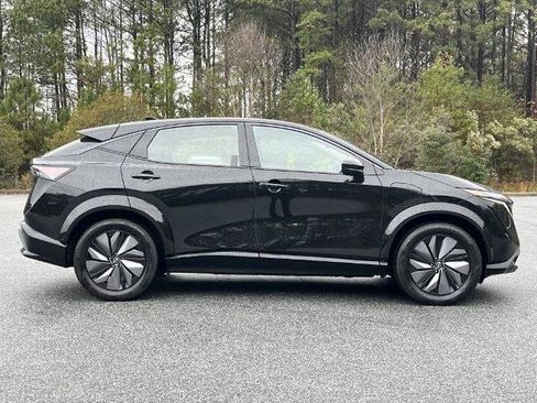 Certified 2023 Nissan Ariya AWD image 23