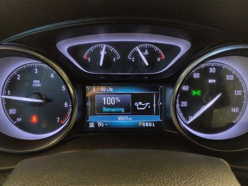 Used 2020 Buick Envision Essence FWD image 23
