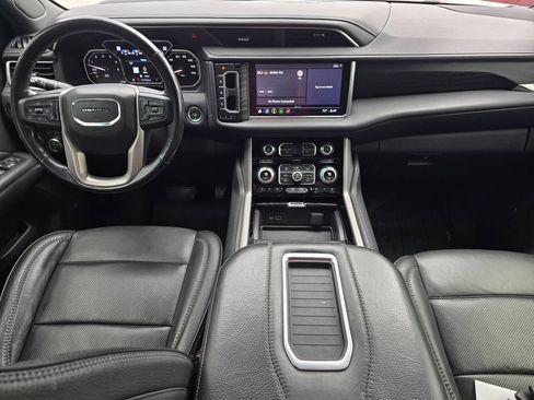 Certified 2021 GMC Yukon Denali w/ Denali Premium Package AWD/4WD image 38