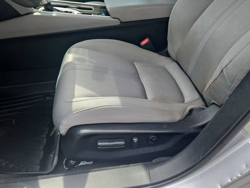 Used 2018 Honda Accord EX image 13