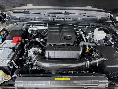 Used 2025 Nissan Frontier SV w/ SV Convenience Package image 26