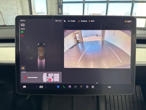 Used 2021 Tesla Model Y Long Range image 21