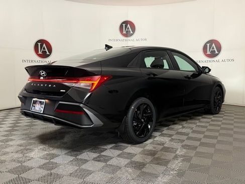 New 2026 Hyundai Elantra Sport FWD image 8