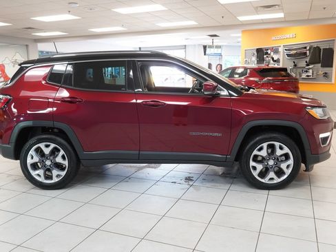 Used 2021 Jeep Compass Limited AWD/4WD image 12