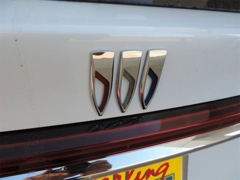 New 2026 Buick Enclave Preferred w/ Power Package image 10