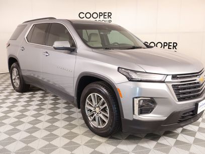 Used 2023 Chevrolet Traverse LT w/ LPO, Cargo Package