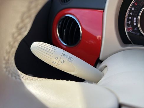 Used 2018 FIAT 500 Pop image 30