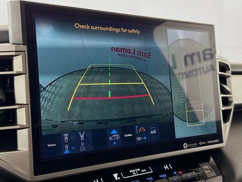 Used 2023 Toyota Sequoia Limited image 14