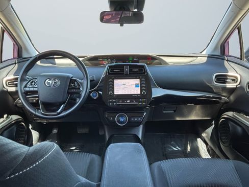 Used 2020 Toyota Prius Prime LE FWD image 9