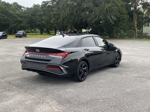 Certified 2026 Hyundai Elantra Sport FWD image 8
