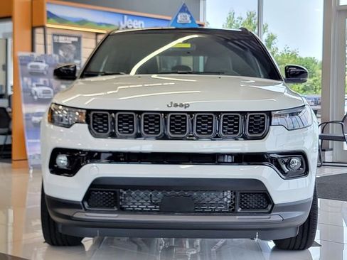 New 2025 Jeep Compass Limited w/ Sun & Sound Group image 11