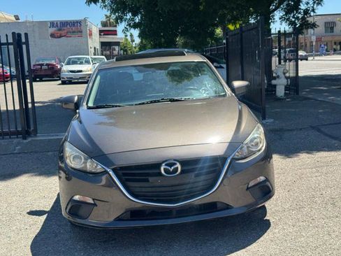 Used 2014 MAZDA MAZDA3 i Grand Touring FWD image 2