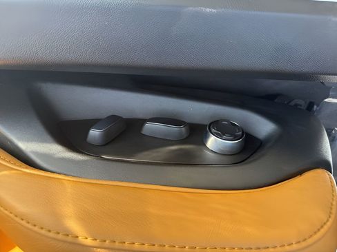 Used 2022 Chevrolet Corvette Stingray Preferred Cpe w/ Z51 Performance Package image 10