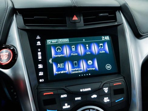 Used 2017 Acura NSX image 32