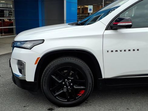 Used 2023 Chevrolet Traverse Premier w/ Redline Edition image 7